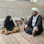 حجت‌الاسلام عبدالرسول قدوسی، رئیس بنیاد شهید و امور ایثارگران شهرستان میناب، به منظور تجلیل از فداکاری‌های خانواده‌های شهدا و ایثارگران، با جمعی از آنان دیدار و گفتگو کرد.