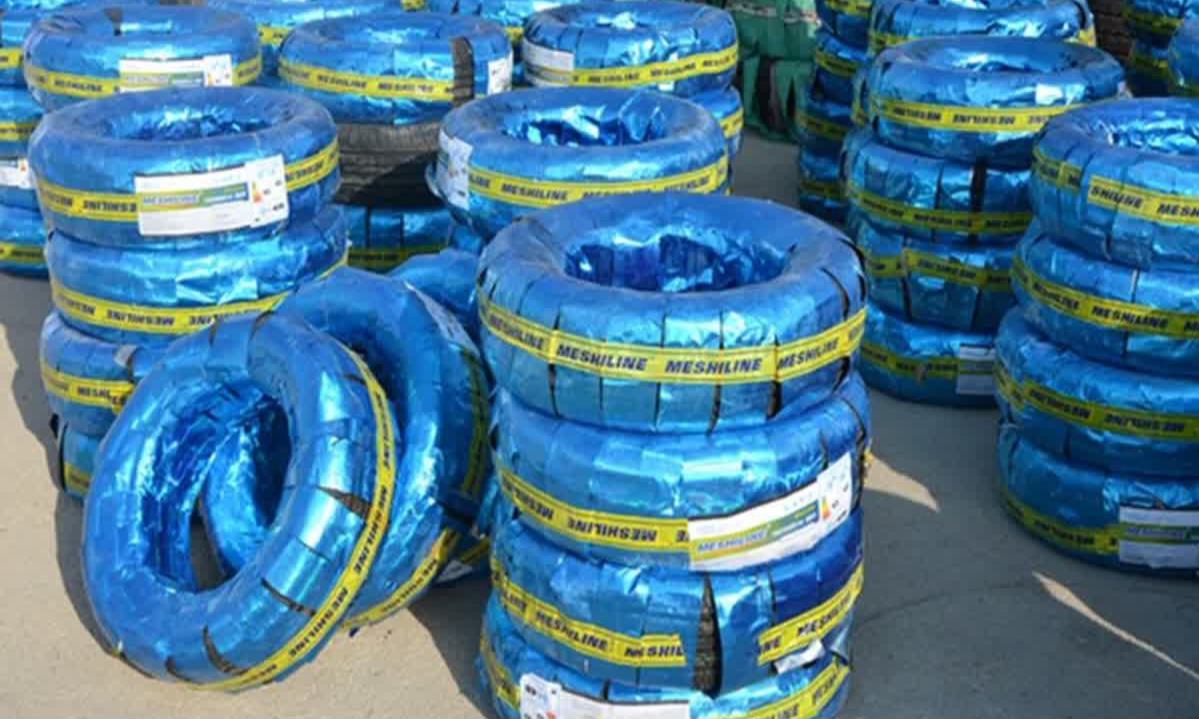 کشف محموله لاستیک های خارجی قاچاق در قشم