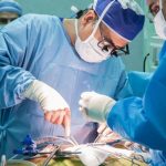 جراح بیمارستان قشم با تصمیمی حیاتی، جان بیمار را نجات داد