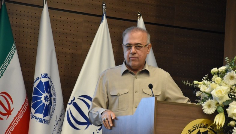 صنعتگران و معدنکاران طلایه‌داران توسعه صنعتی استان هستند