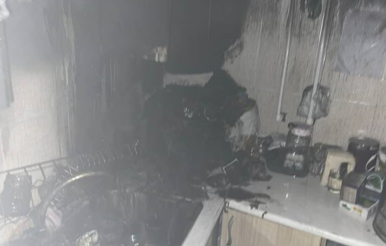 حریق در کتاب‌فروشی مگا مال بندرعباس؛ بدون تلفات جانی