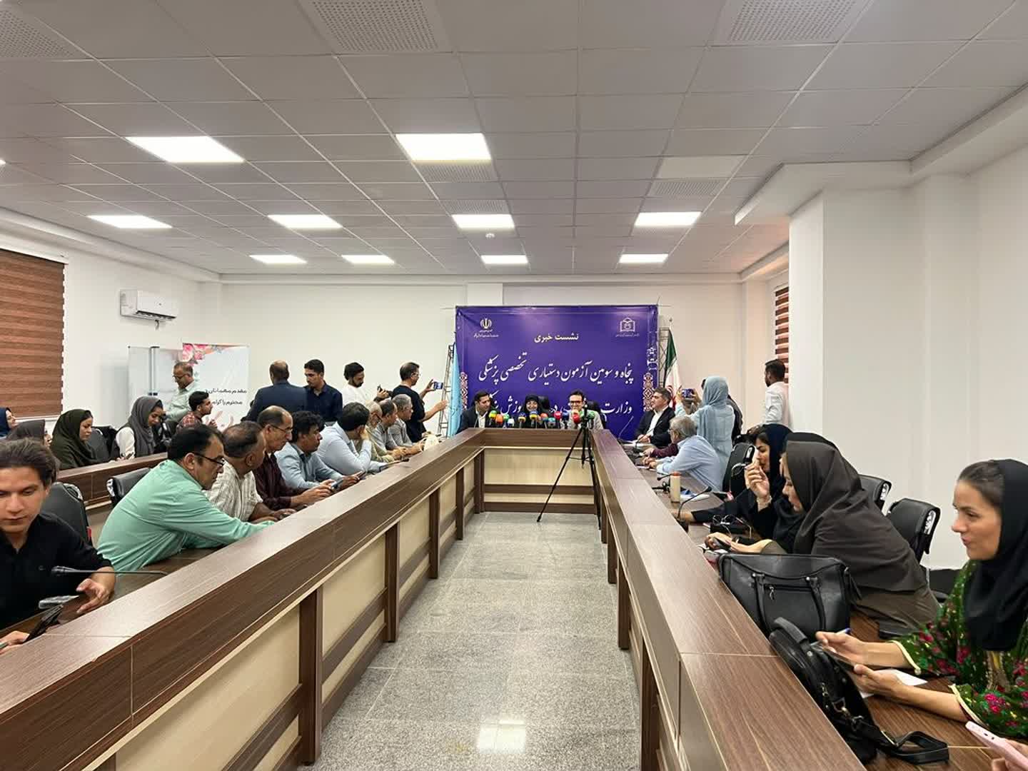 ۷۰ درصد پذیرش پرستاری هرمزگان بومی میشود 1 photo 2026 07 23 20 40 48